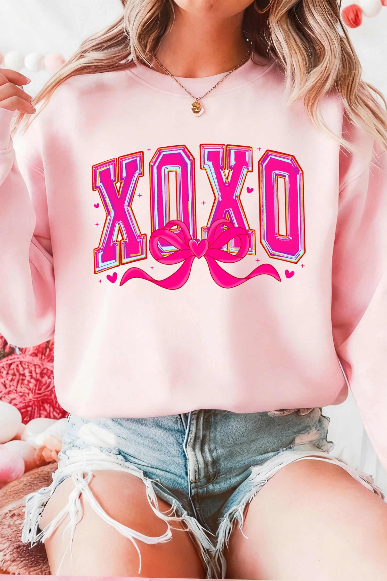 XOXO Crewneckt Sweatshirt
